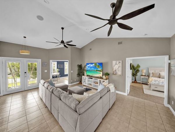 Sanibel Three Bedroom Walk to Beach Vacation Rental